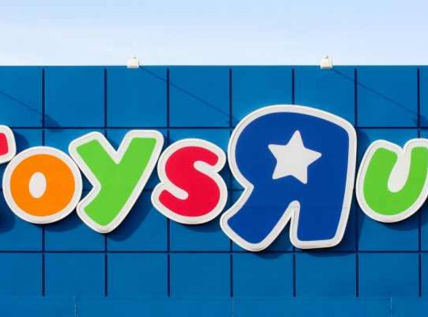 TOYS“R”US TO WIND DOWN U.S. BUSINESS