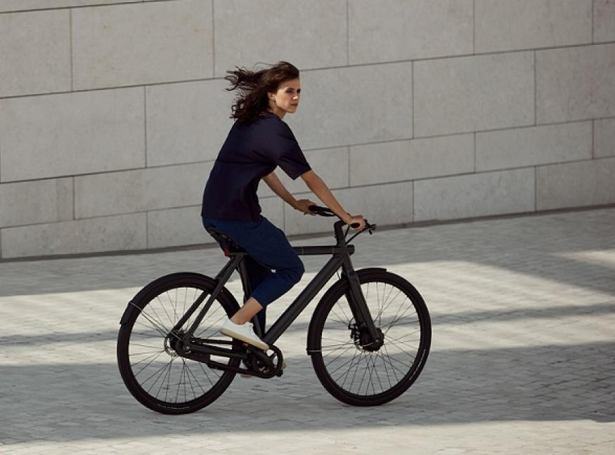 VanMoof Launch Anti-Theft E-Bike Range