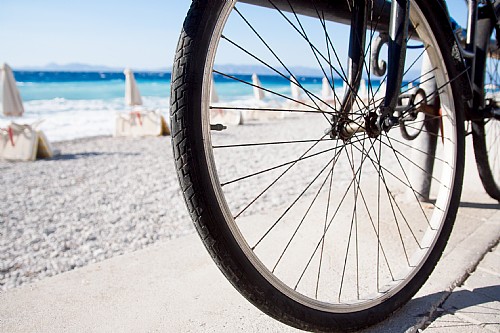 Close up of a bike tire with Air Fom airless inserts - punture proof - thorn proof bike tires.